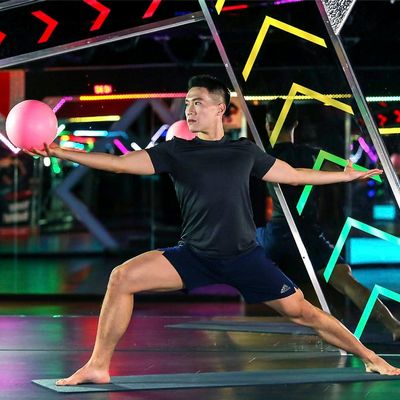 瑜珈課程瑜珈球 Yoga Ball